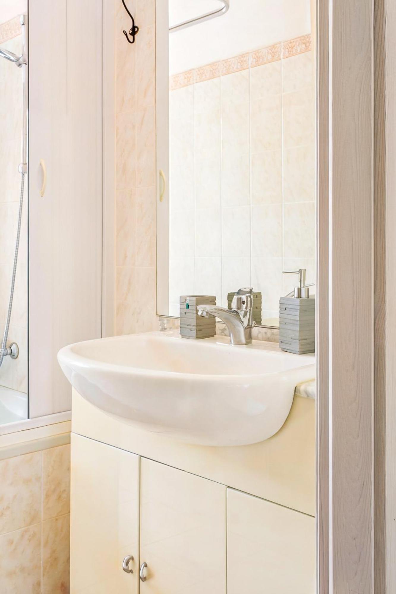 Large Suite Home Milan - Duomo ภายนอก รูปภาพ